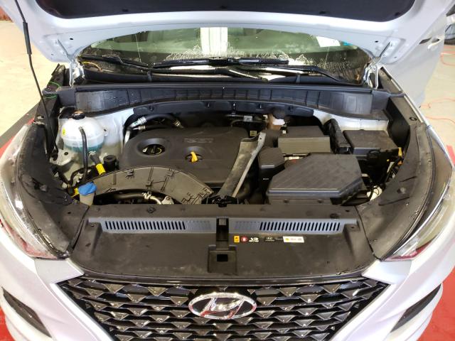 2019 HYUNDAI TUCSON SE KM8J2CA48KU038696