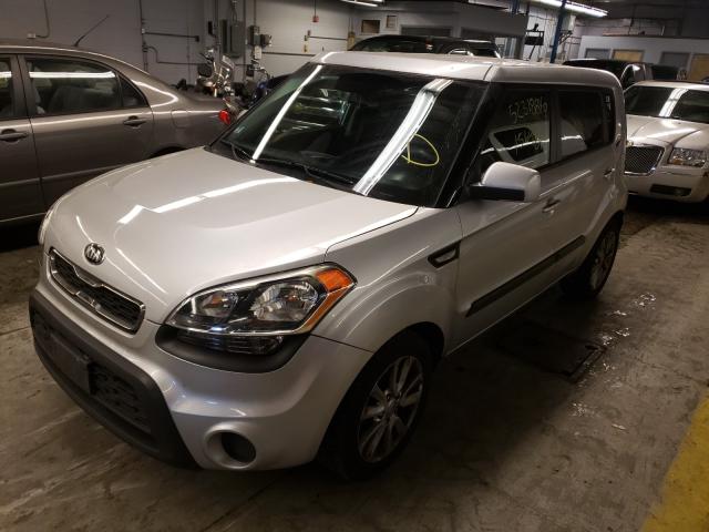  KIA SOUL 2013 Серебристый