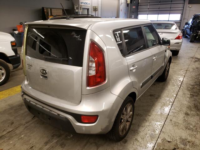  KIA SOUL 2013 Серебристый
