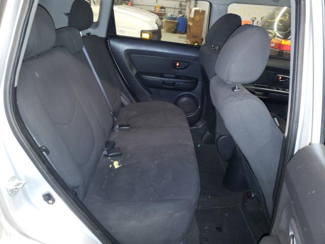  KIA SOUL 2013 Серебристый