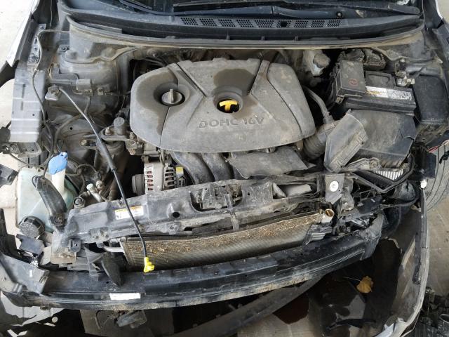 2012 HYUNDAI ELANTRA GL 5NPDH4AE2CH064401