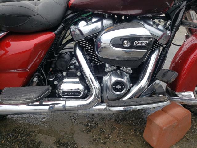 2019 HARLEY-DAVIDSON FLHR 1HD1FBC11KB619196