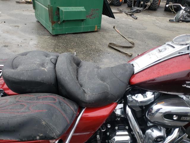 2019 HARLEY-DAVIDSON FLHR 1HD1FBC11KB619196