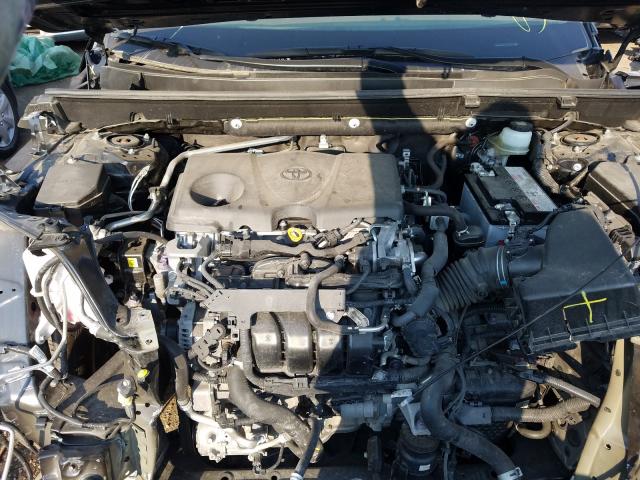 2019 TOYOTA RAV4 XLE JTMP1RFV1KD008509