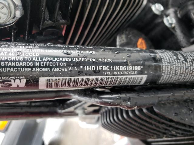 2019 HARLEY-DAVIDSON FLHR 1HD1FBC11KB619196
