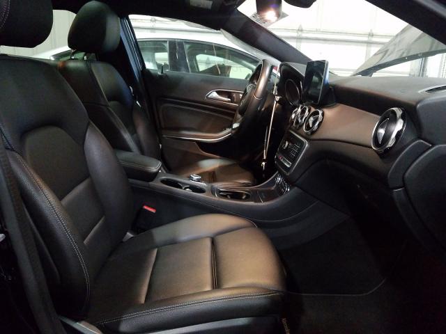 2018 MERCEDES-BENZ GLA 250 4M WDCTG4GB9JJ424032