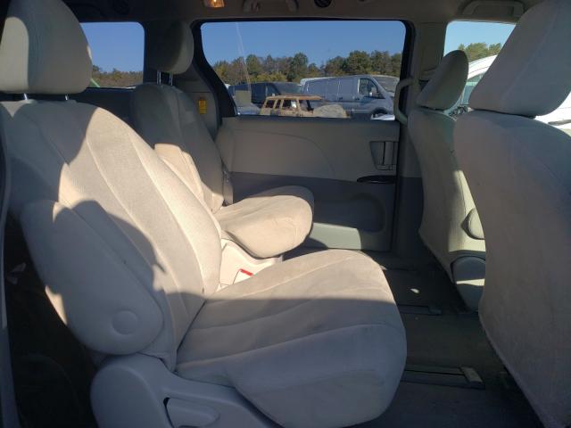 2011 TOYOTA SIENNA 5TDZK3DC2BS012903
