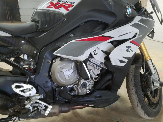 2016 BMW S 1000 XR WB10D130XGZ463188