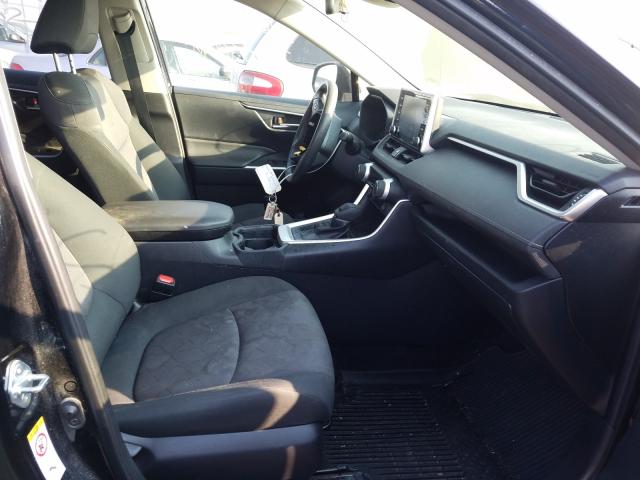 2019 TOYOTA RAV4 XLE JTMP1RFV1KD008509