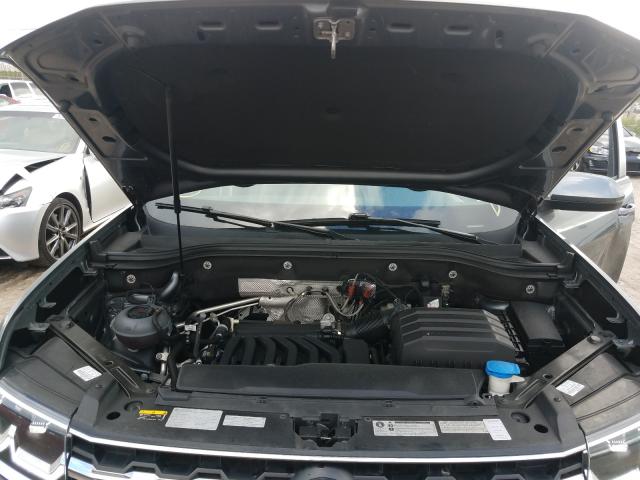 2018 VOLKSWAGEN ATLAS SE 1V2KR2CA8JC558613