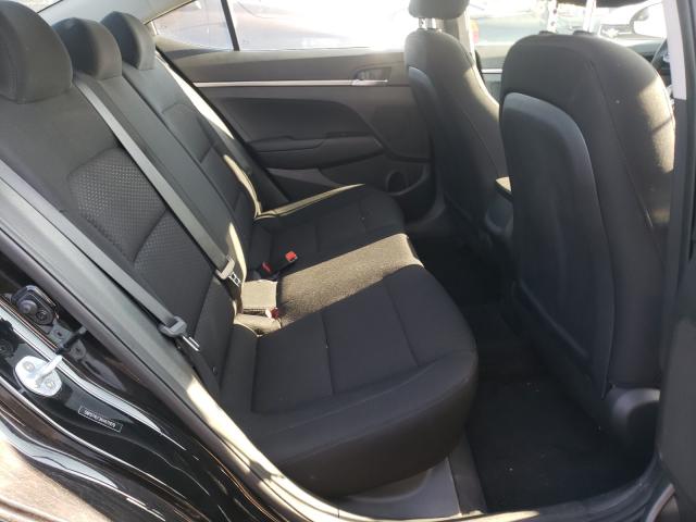 2019 HYUNDAI ELANTRA SE 5NPD74LF2KH471979