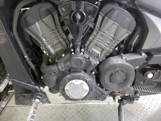 2017 VICTORY MOTORCYCLES OCTANE 5VPFTB005H3001251