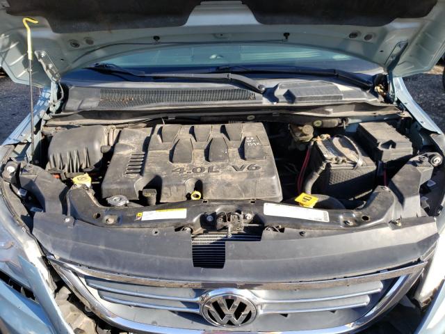 2010 VOLKSWAGEN ROUTAN SEL 2V4RW6DX9AR294351