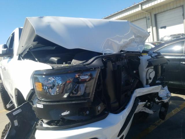 2020 RAM 1500 1C6SRFFT4LN305471