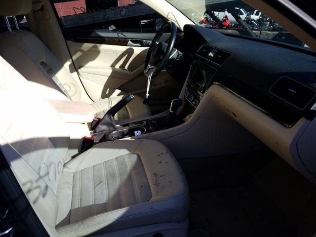2015 VOLKSWAGEN PASSAT SEL 1VWCV7A3XFC056158