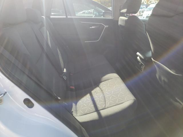 2019 TOYOTA RAV4 XLE 2T3RWRFV3KW046014