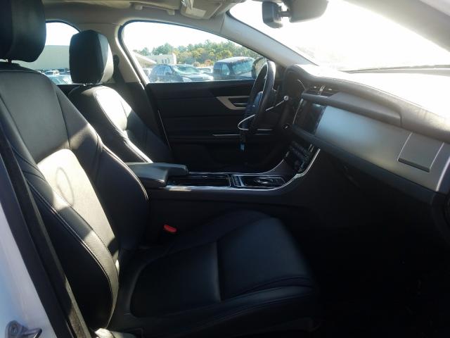 2016 JAGUAR XF PREMIUM SAJBJ4BV0GCY11040