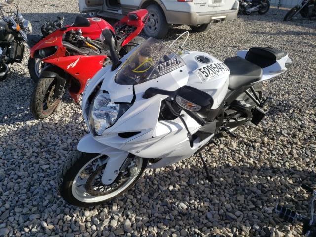 2019 SUZUKI GSX-R600 JS1GN7FA6K7100147