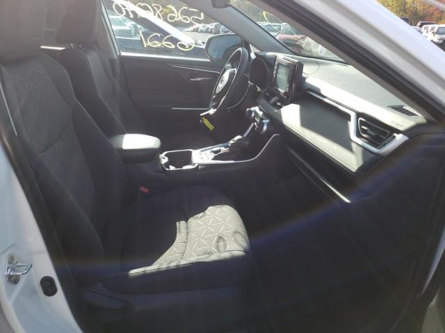 2019 TOYOTA RAV4 XLE 2T3RWRFV3KW046014