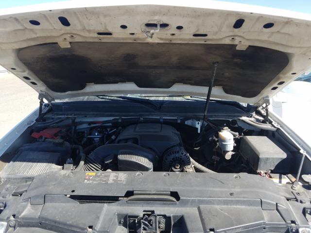 2013 CHEVROLET TAHOE SPEC 1GNSK2E02DR329458