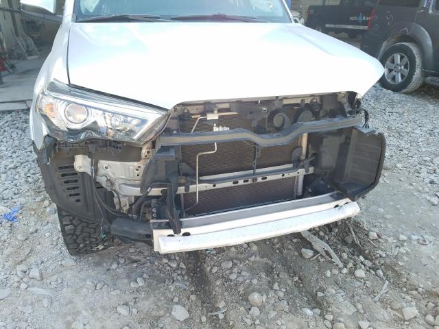 2017 TOYOTA 4RUNNER SR JTEZU5JR6H5148069