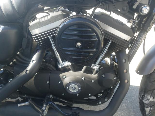 2017 HARLEY-DAVIDSON XL883 IRON 1HD4LE216HC442527