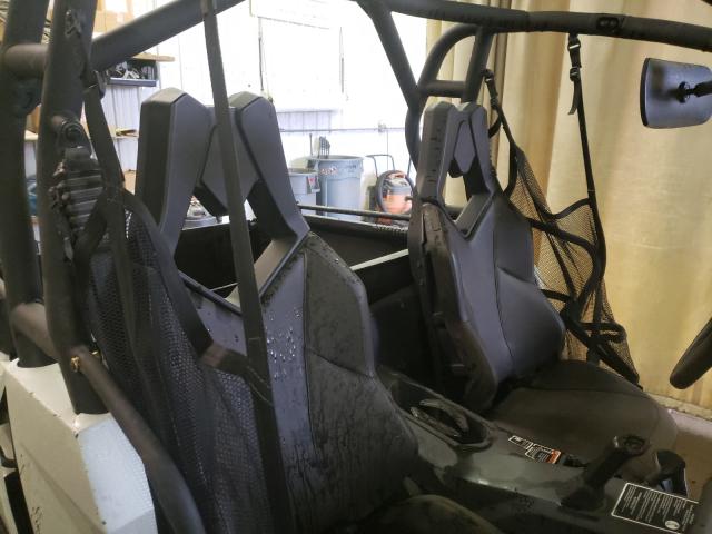 2015 CAN-AM COMMANDER 3JBKPAP22FJ000061