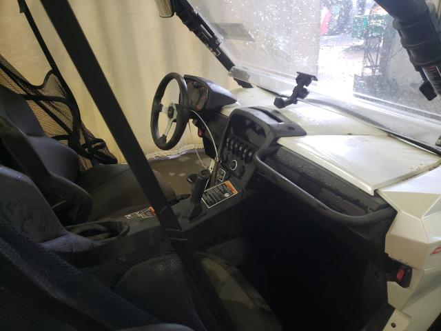 2015 CAN-AM COMMANDER 3JBKPAP22FJ000061