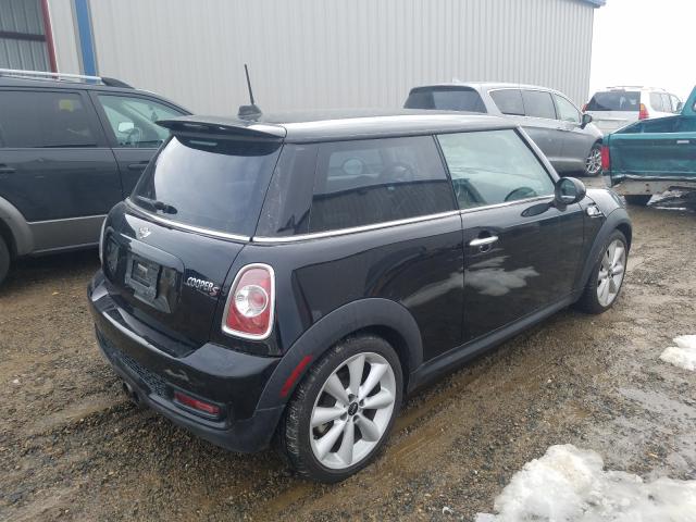 2011 MINI COOPER S WMWSV3C58BTY13619