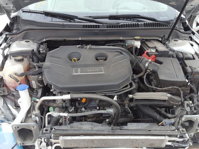 2017 LINCOLN MKZ RESERV 3LN6L5E9XHR648409