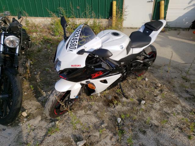 2020 SUZUKI GSX-R1000 JS1DM11B0L7100388