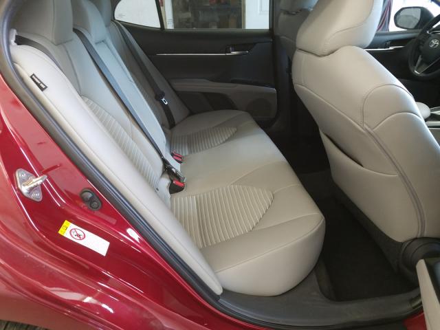 2018 TOYOTA CAMRY L 4T1B11HK2JU596283