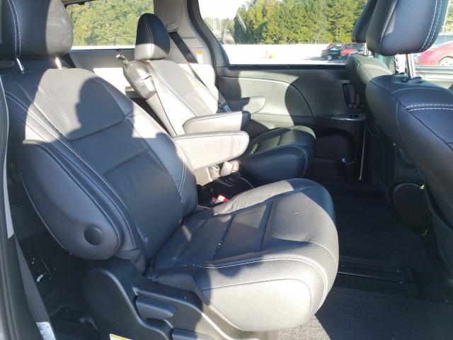 2017 TOYOTA SIENNA SE 5TDXZ3DC8HS899838