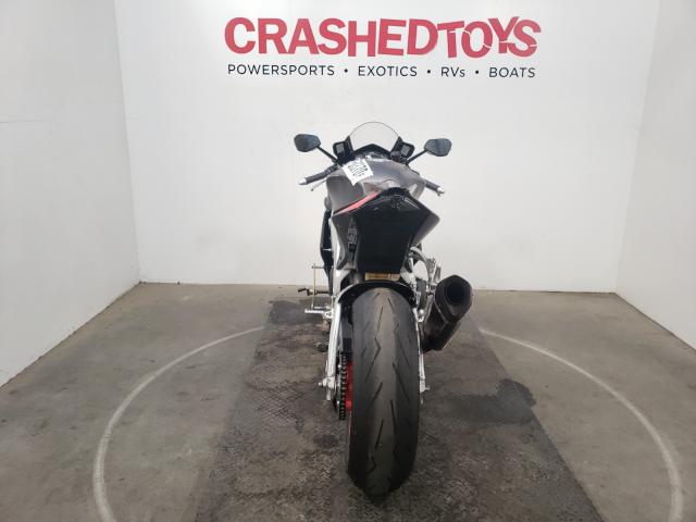 2017 APRILIA RSV4 RR ZD4KEU008HS000222