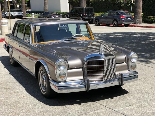 10001212000409 MERCEDES-BENZ 600 Photo 1