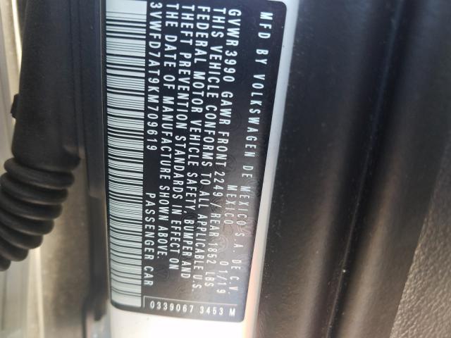 2019 VOLKSWAGEN BEETLE S 3VWFD7AT9KM709619