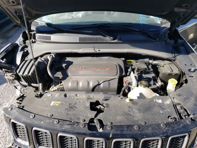 2018 JEEP COMPASS TR 3C4NJDDB5JT451029