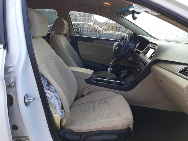2016 HYUNDAI SONATA SE 5NPE24AF3GH407804