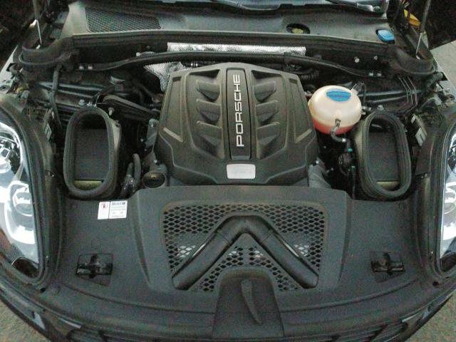 2018 PORSCHE MACAN S WP1AB2A52JLB31370