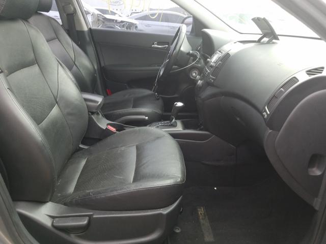 2011 HYUNDAI ELANTRA TO KMHDC8AE3BU111165