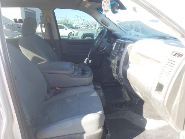 2016 RAM 1500 ST 1C6RR6KT9GS298061