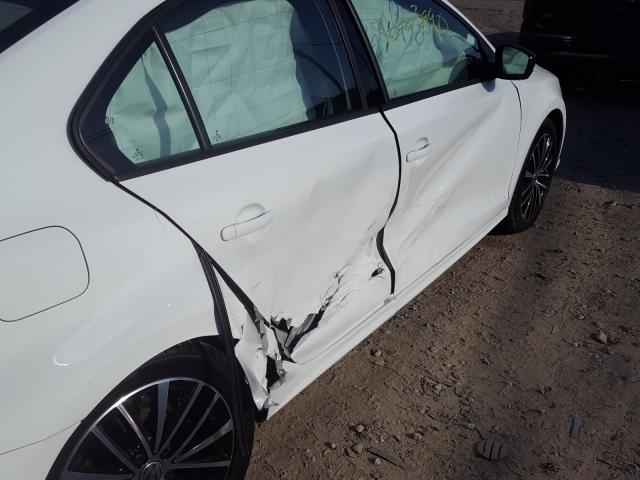 2017 VOLKSWAGEN JETTA SPOR 3VWD17AJ6HM394012