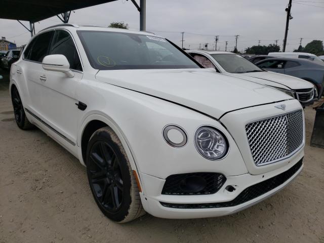 VIN SJAAC2ZV8JC017569 2018 Bentley Bentayga no.1