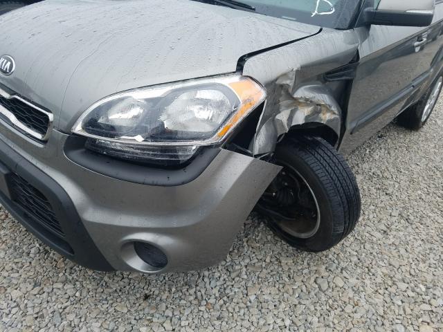 2013 KIA SOUL + KNDJT2A64D7561745