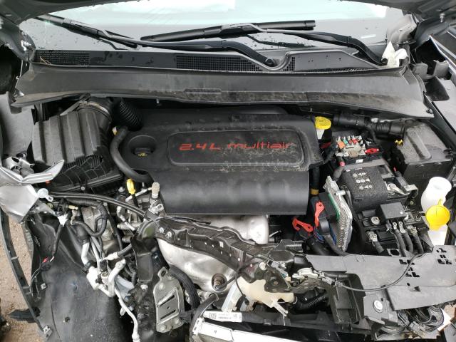 2018 JEEP COMPASS LI 3C4NJDCB9JT400683
