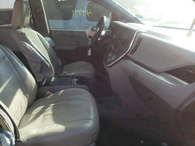 2018 TOYOTA SIENNA LE 5TDKZ3DC9JS911981