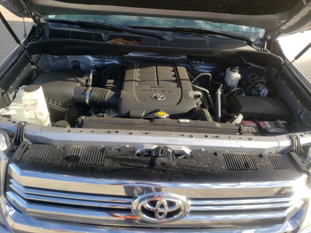 2017 TOYOTA TUNDRA DOU 5TFRW5F16HX216389