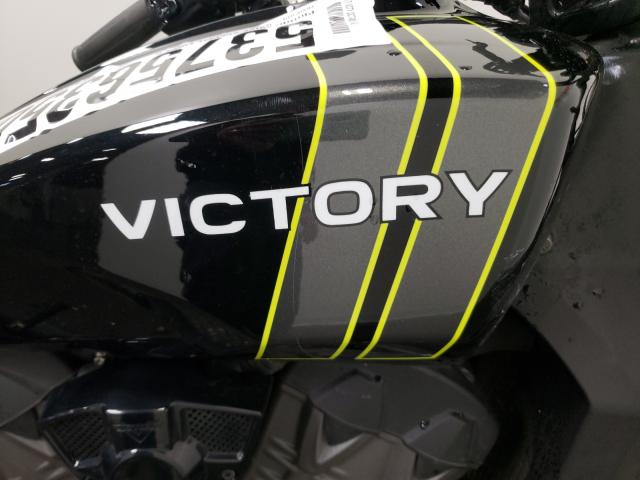 2017 VICTORY MOTORCYCLES OCTANE 5VPFTB000H3003442