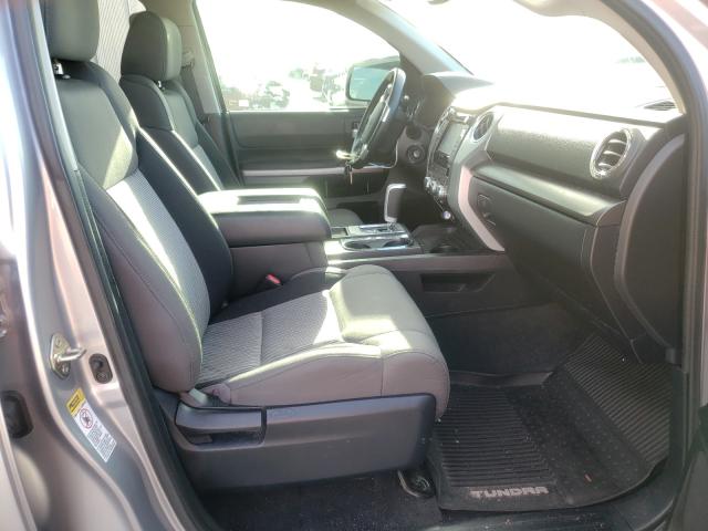 2017 TOYOTA TUNDRA DOU 5TFRW5F16HX216389