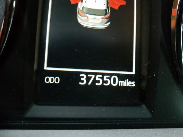 2017 TOYOTA RAV4 HV LE JTMRJREV3HD102846